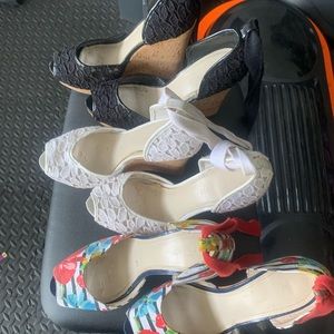 Nine West Wedge shoe bundle size 6.5- 3 pairs black, white, and floral.